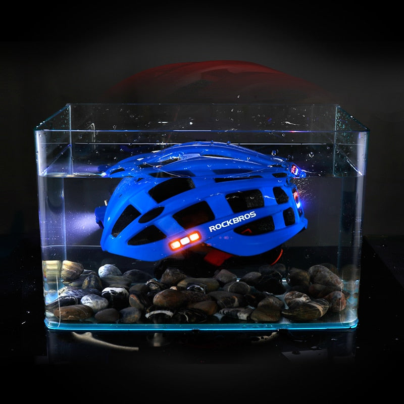 Capacete de Ciclismo RockBros com Lanterna Profissional para Homens e Mulheres